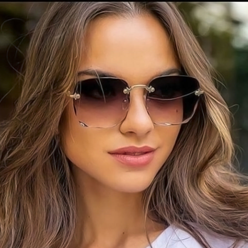Rimless Vintage-Style Sunglasses with UV400 Protection