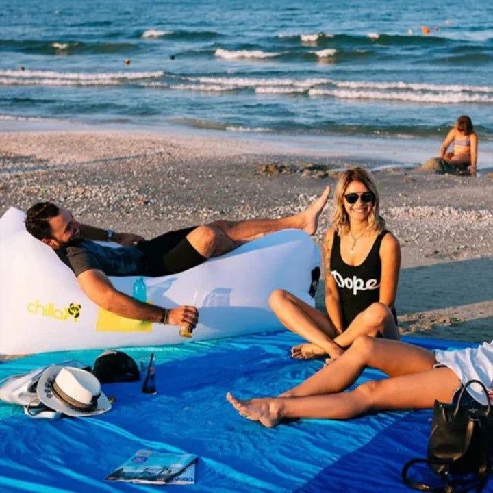 Sandproof Beach Blanket | Lightweight & Quick-Drying
