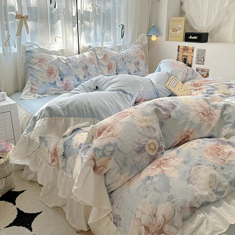 Skin-Friendly Bedding Set with Unique Durable Print