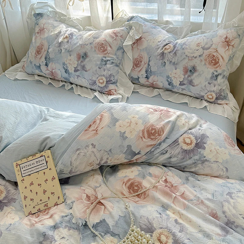 Skin-Friendly Bedding Set with Unique Durable Print