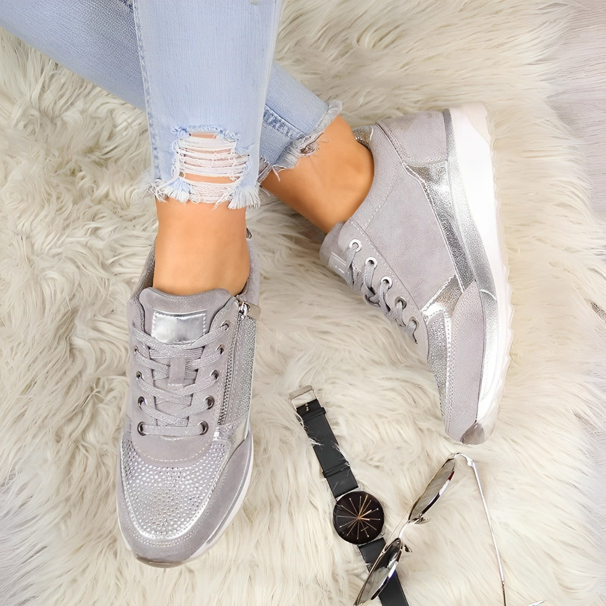 Sneakers with Zipper