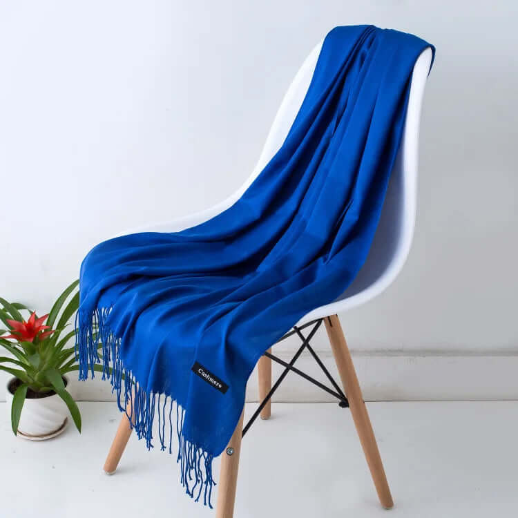 Soft and Luxurious Women's Scarf