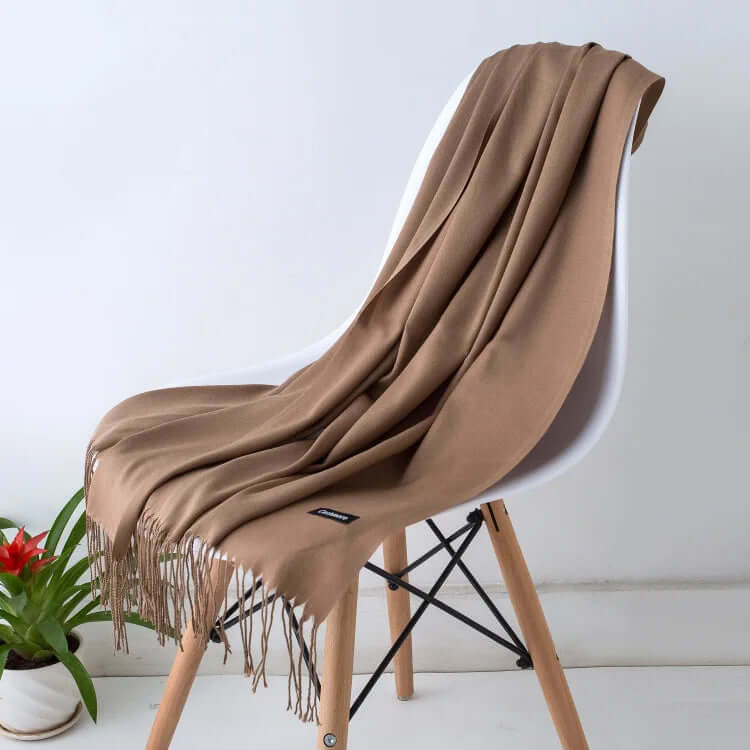 Soft and Luxurious Women's Scarf