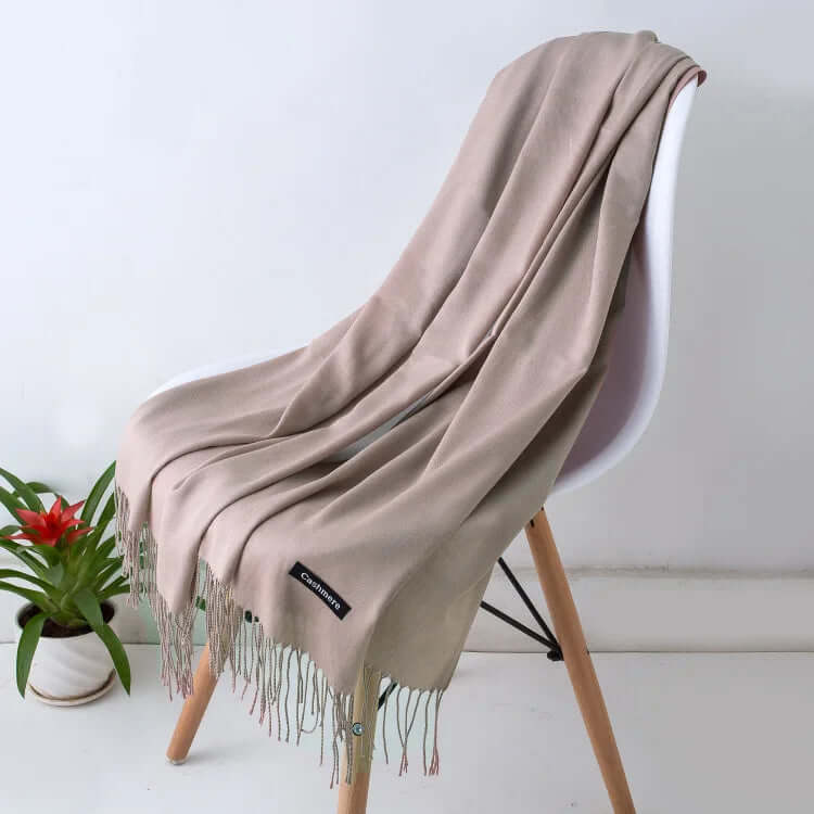 Soft and Luxurious Women's Scarf