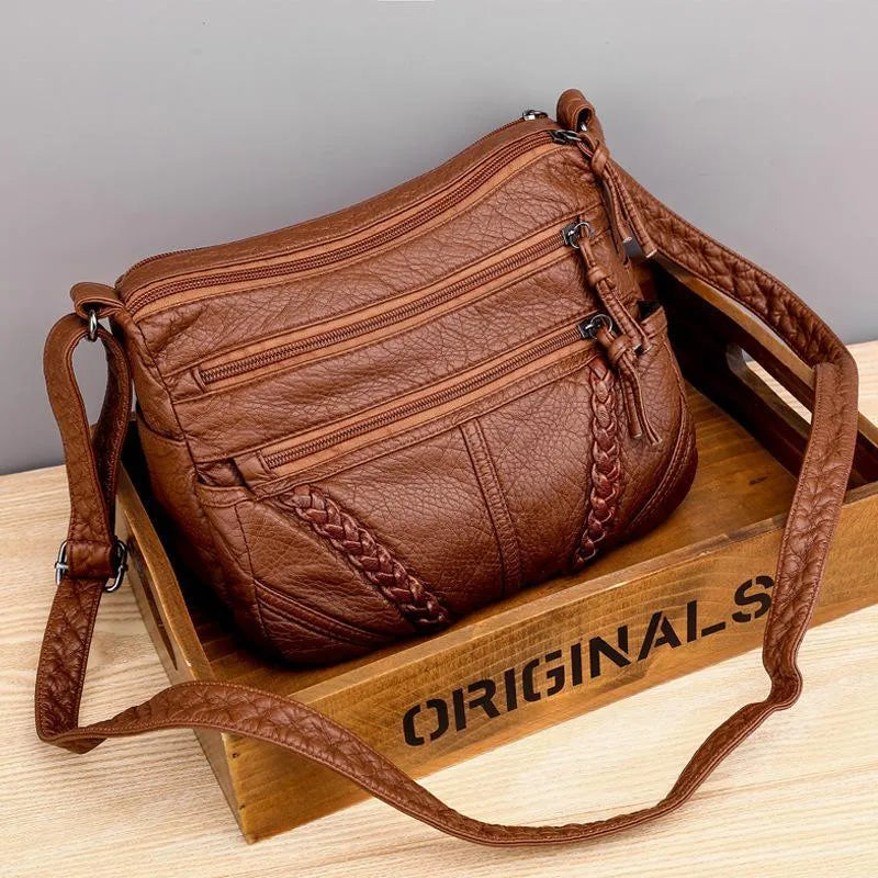Soft Envelope Bag - Chic and Durable Fashion Accessory