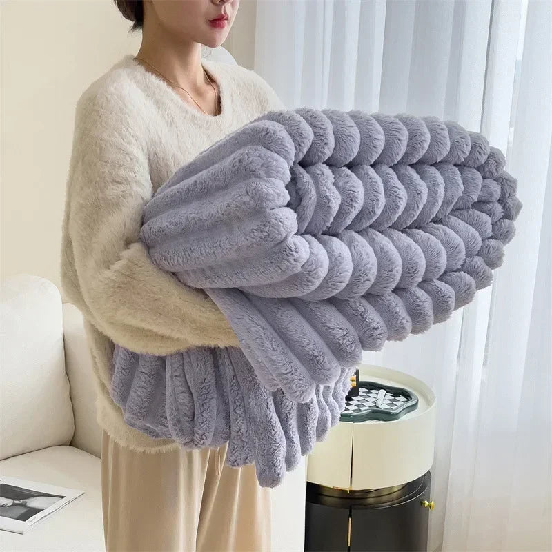Soft Faux Shearling Throw Blanket | Fluffy & Warm