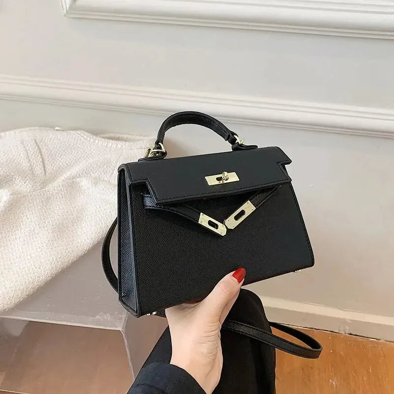 Sophisticated Shoulder Bag for Elegant Women