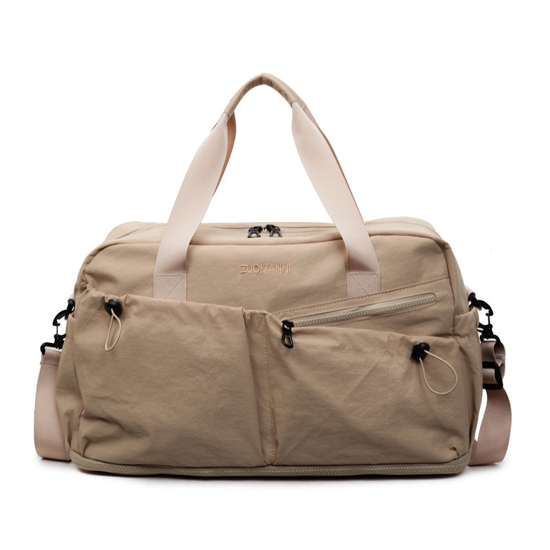 Sporty and Functional Travel Bag with Multiple Exterior Pockets