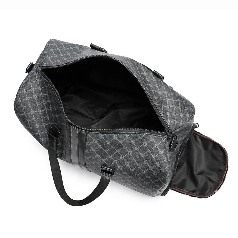 Stylish Checkered Travel Bag - Spacious and Comfortable