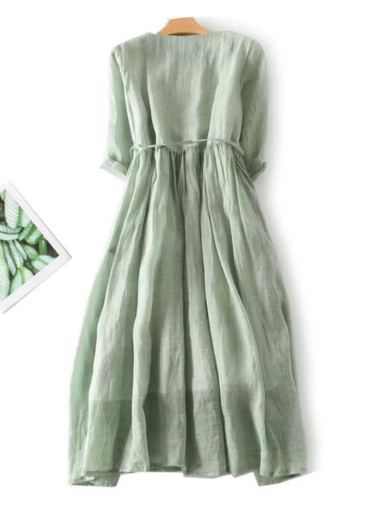 Stylish Dress - Airy and Comfortable
