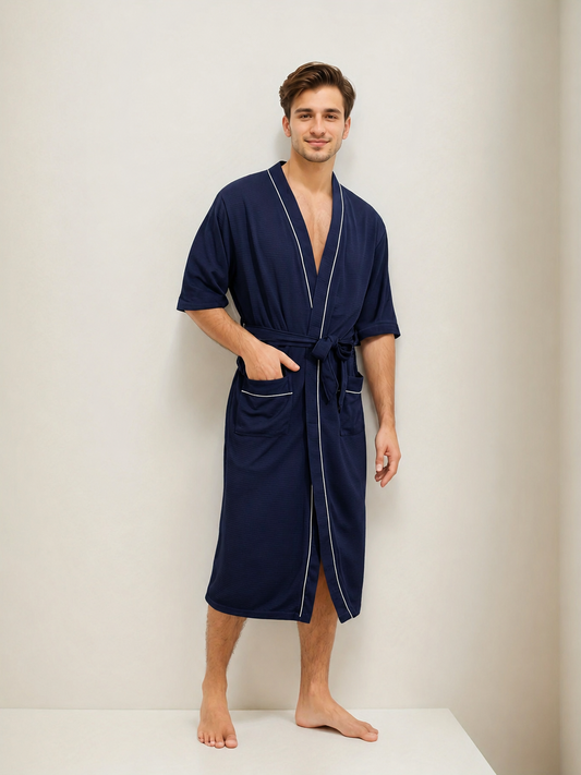 Stylish Men's Short-Sleeve Bathrobe with Two Pockets
