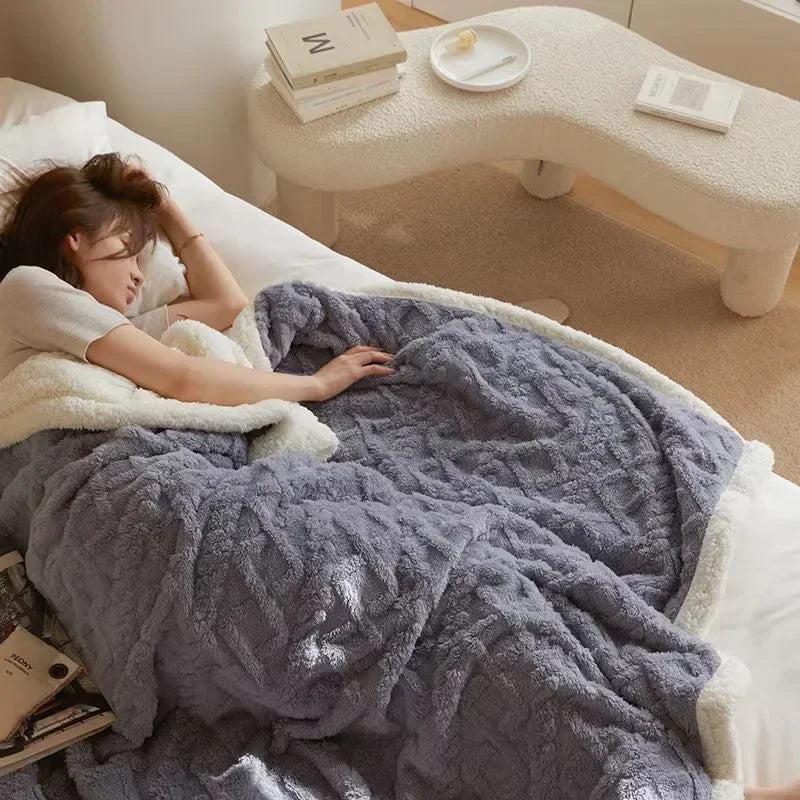 Stylish Thick Lambswool Winter Blanket with an Elegant Accent