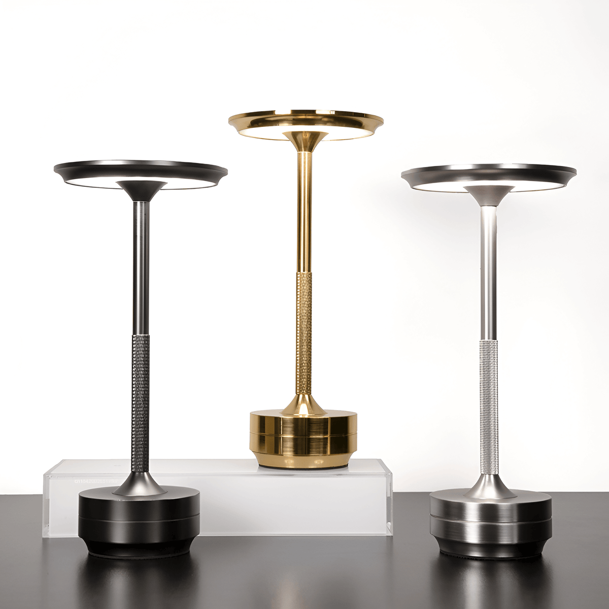 Table Lamp – Adjustable Cozy Lighting