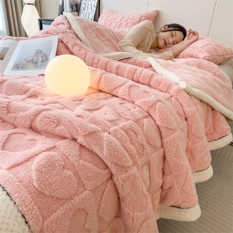 Thick Heart Fleece Blanket