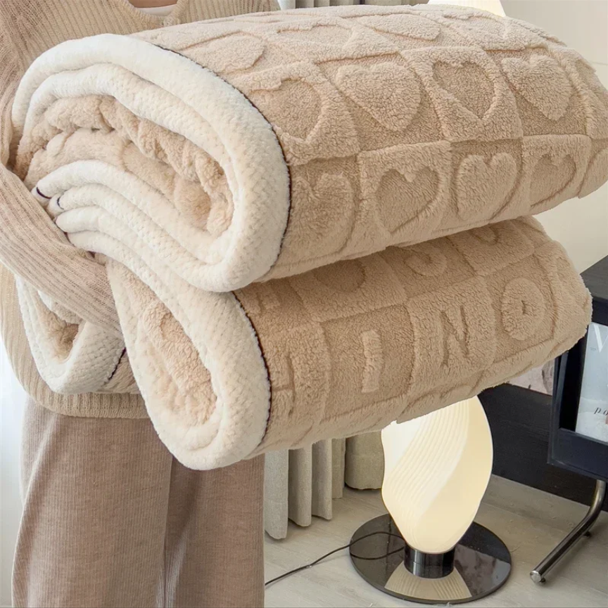 Thick Heart Fleece Blanket