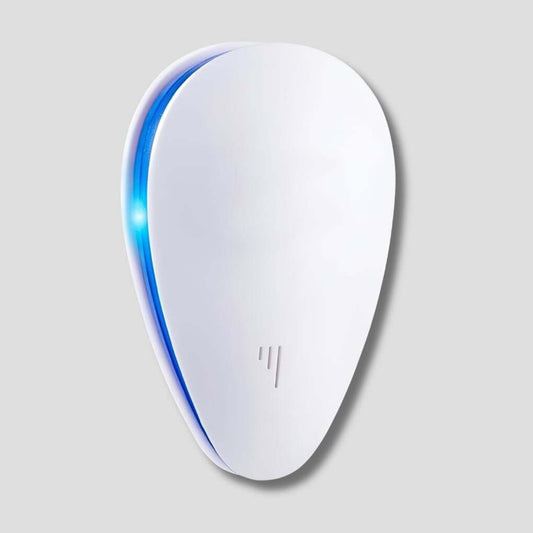 Ultrasonic Repeller for Effective Pest Control