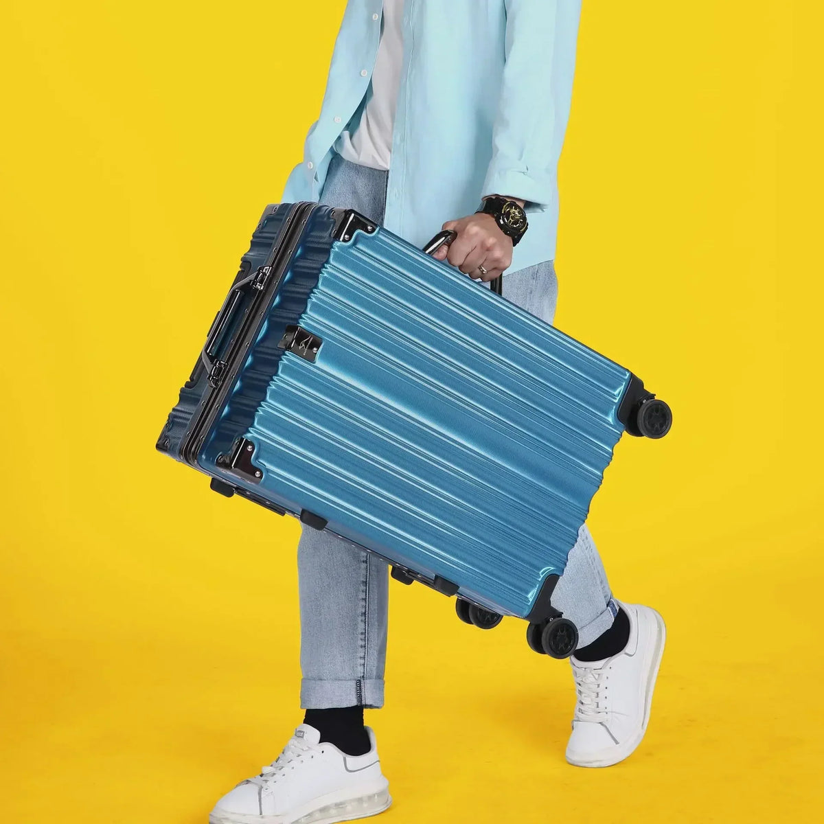 Unisex Aluminum Frame Hardshell Travel Suitcase - Secure & Durable