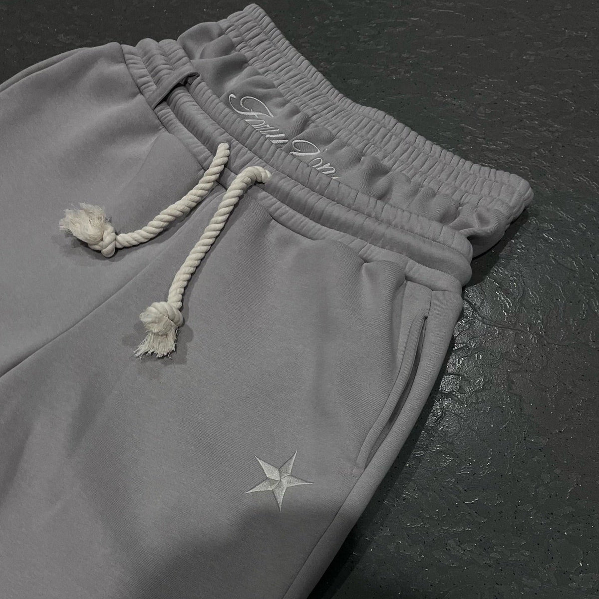 Unisex Baggy Sweatpants - Comfort and Style