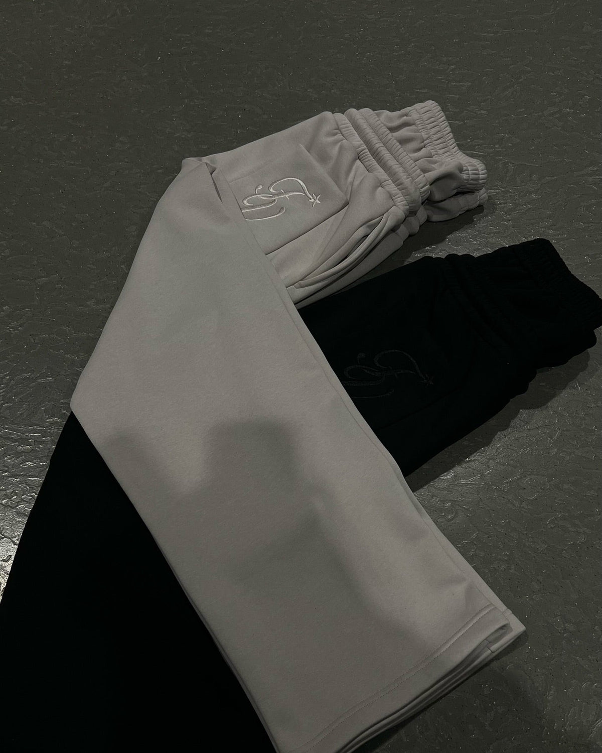 Unisex Baggy Sweatpants - Comfort and Style