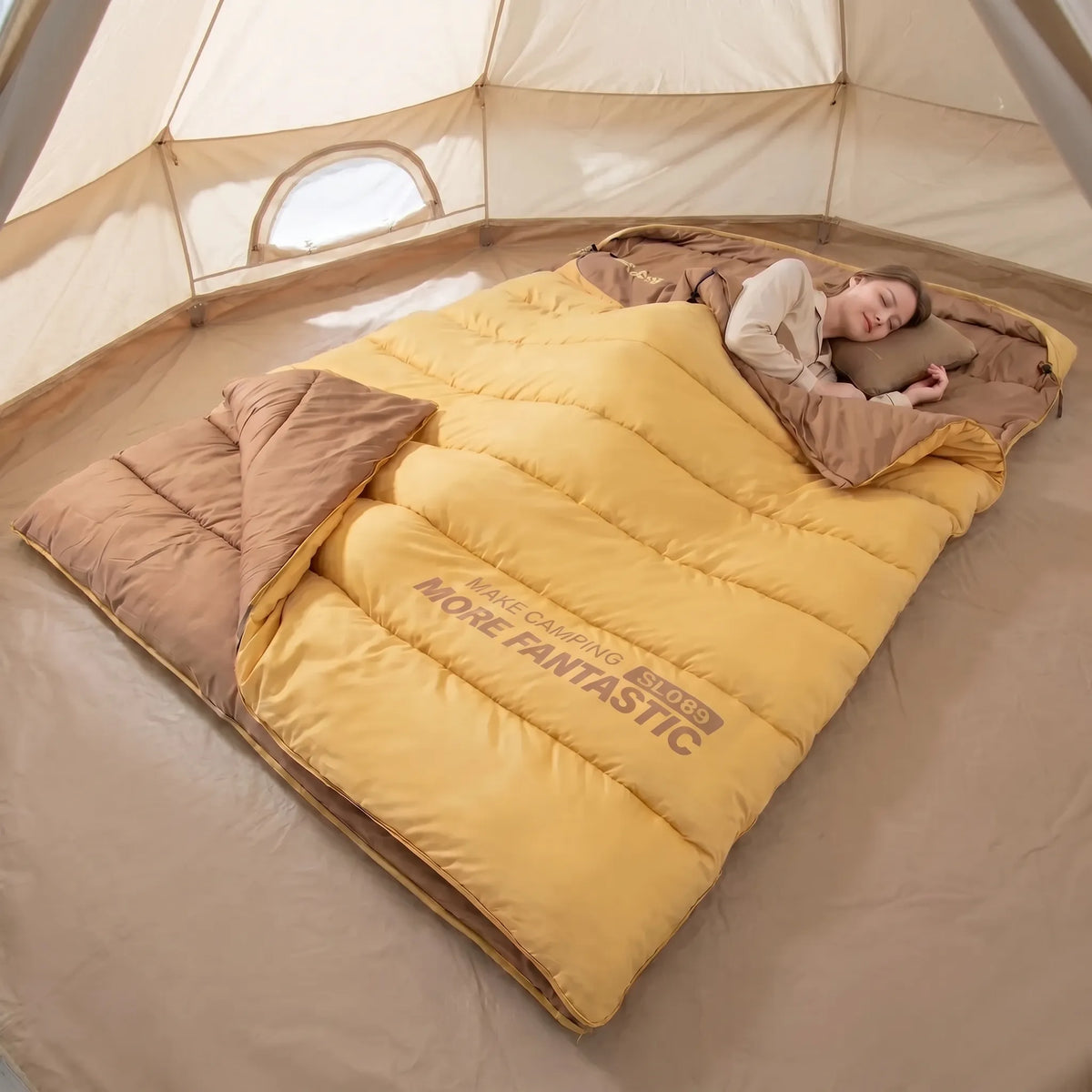 Unisex Double Sleeping Bag for Couples – 4-Season Camping