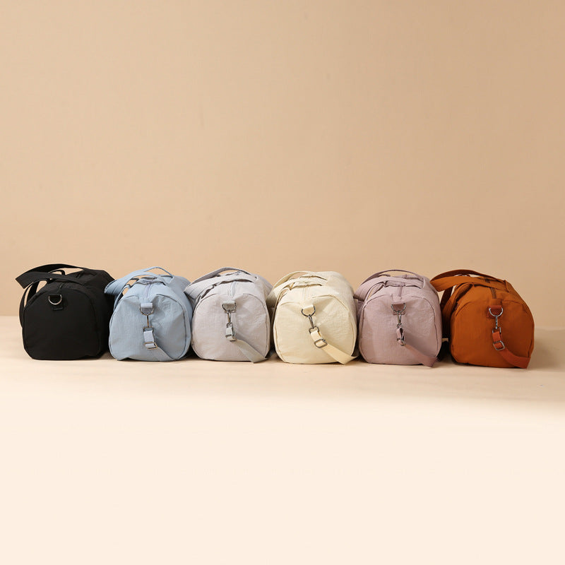 Unisex Practical and Spacious Travel Duffle Bag