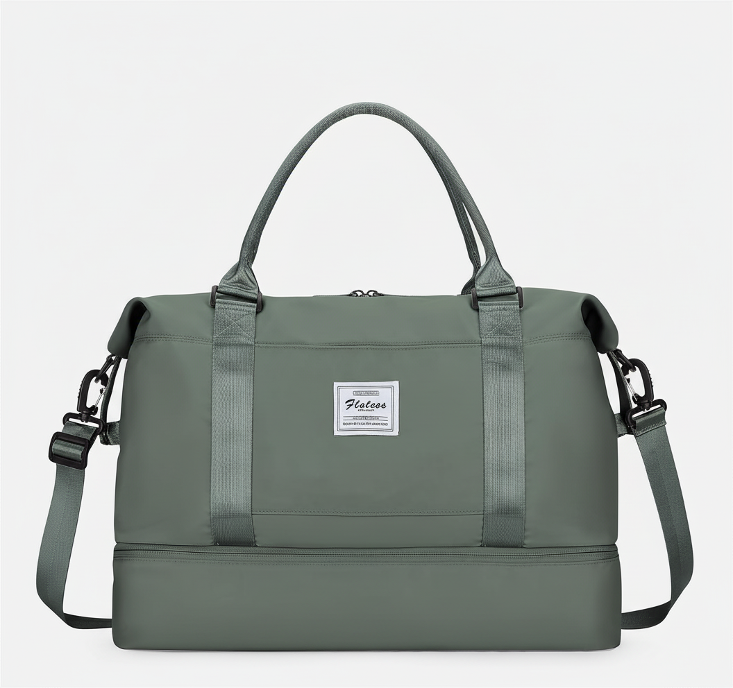 Versatile Large-Capacity Weekend Bag for Travel and Workouts