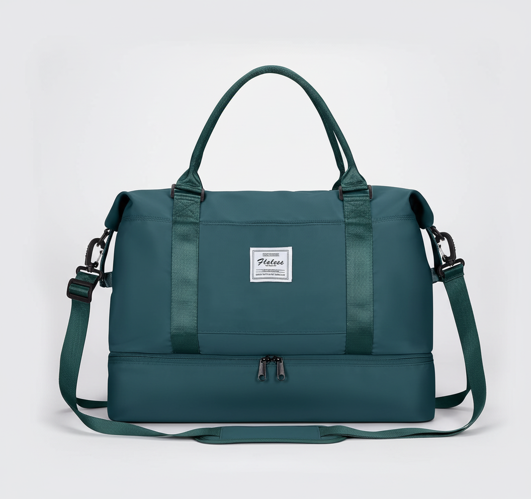 Versatile Large-Capacity Weekend Bag for Travel and Workouts