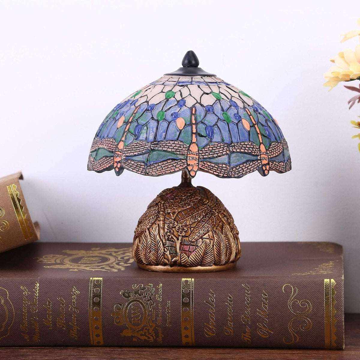 Vintage-Style Table Lamp