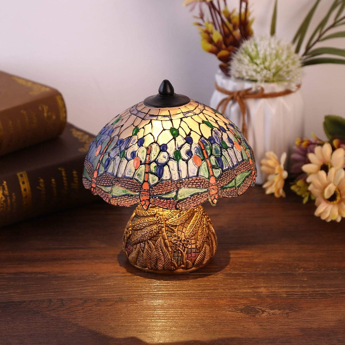 Vintage-Style Table Lamp