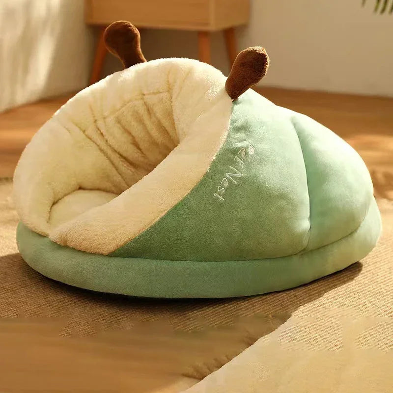 Warm and Comfortable Luxury Coral Fleece Dog Bed