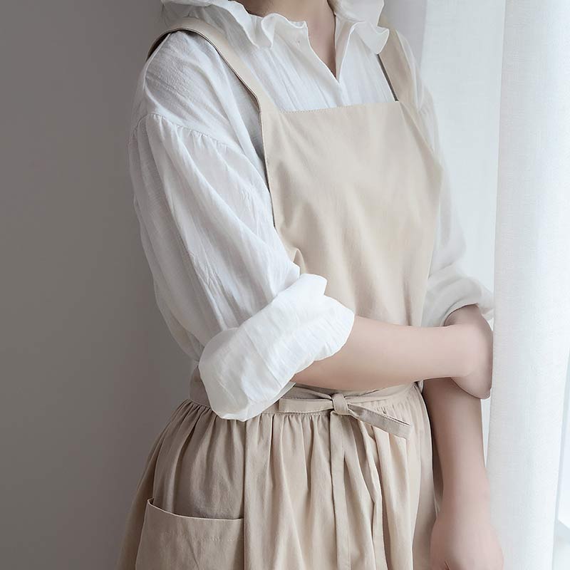 Waterproof Cotton Apron with Practical Pockets – ChefMate