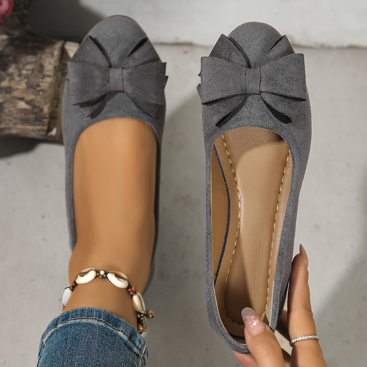 Women's Bow Detail Round-Toe Slip-On Wedge Ballet Flats