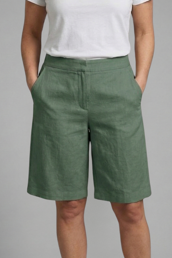 Women's Casual Knee-Length Bermuda Shorts with Adjustable Waist and Pockets – Comfortable and Lightweight
