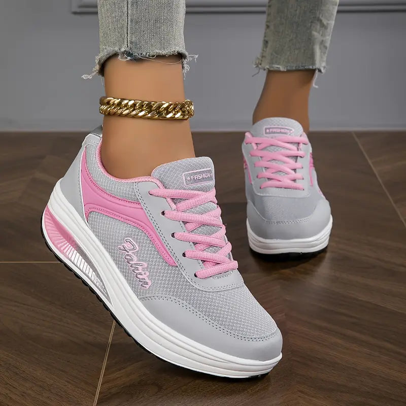 Women's Casual Lace-Up Sneakers