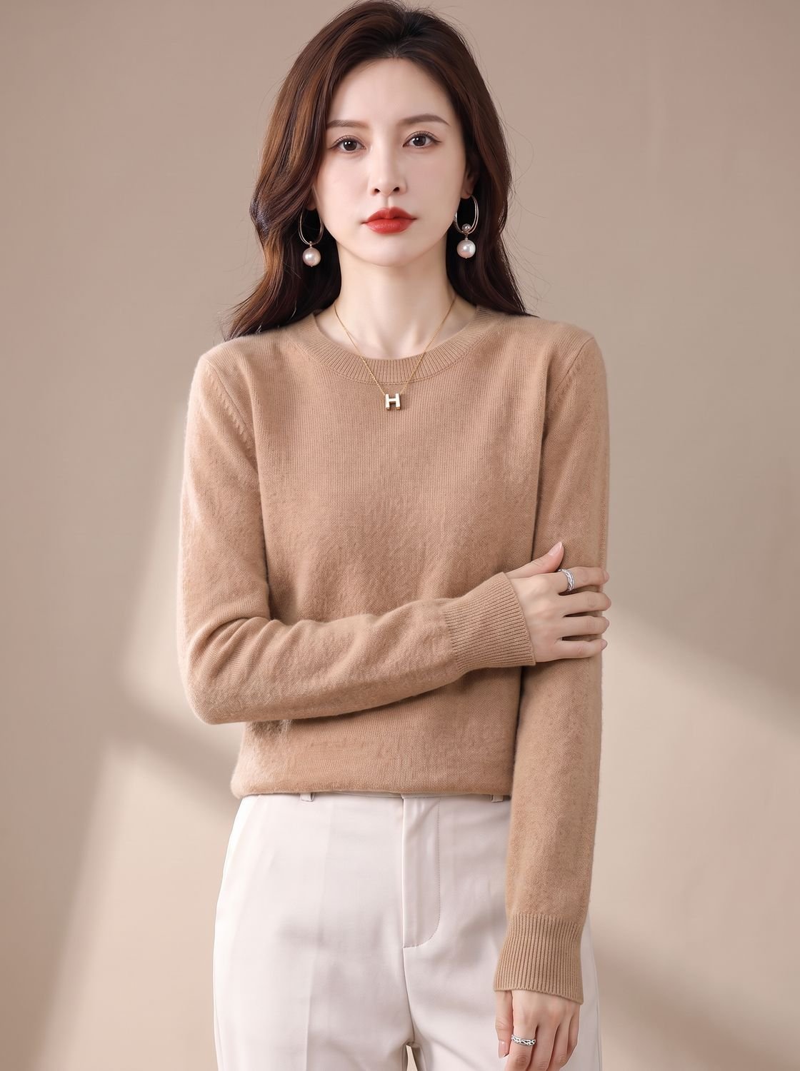 Women's Classic Crew-Neck Long-Sleeve Sweater