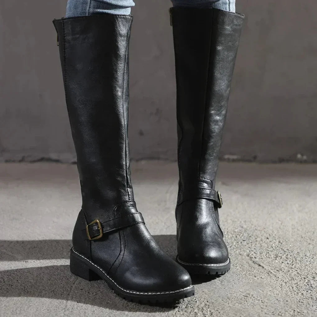 Women’s Elegant Boots – Timeless Style and All-Day Comfort