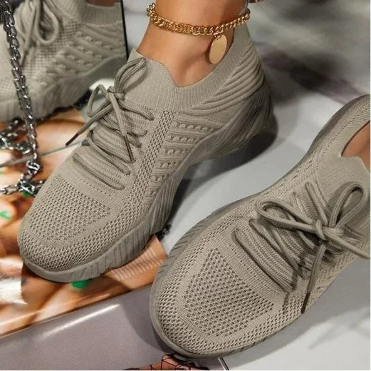 Women's Lightweight Breathable Sneakers for Everyday Comfort and Versatility
