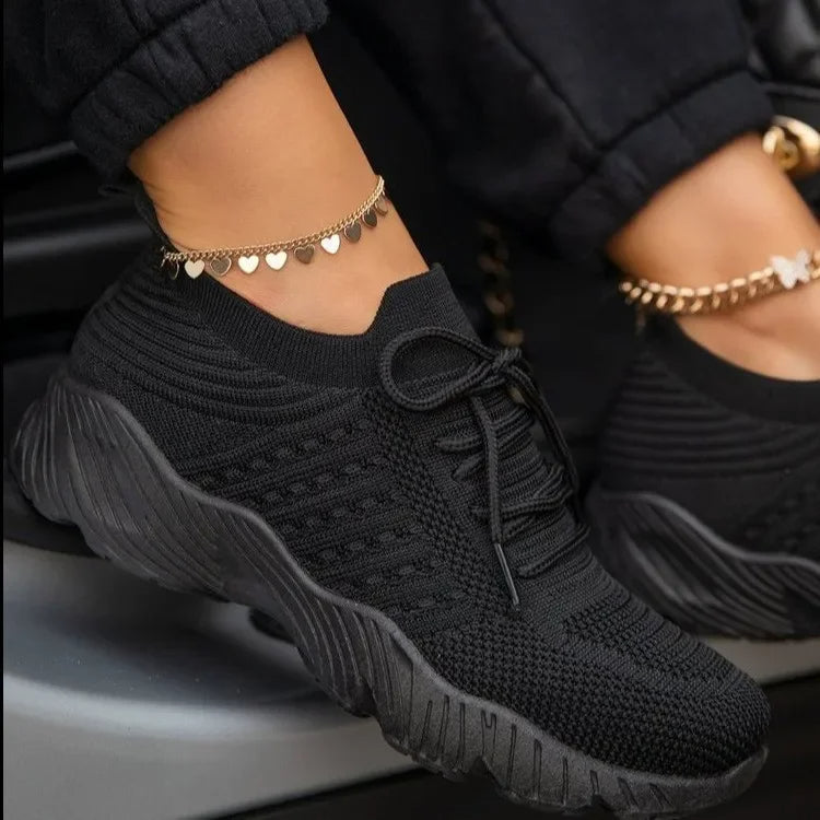Women's Lightweight Breathable Sneakers for Everyday Comfort and Versatility