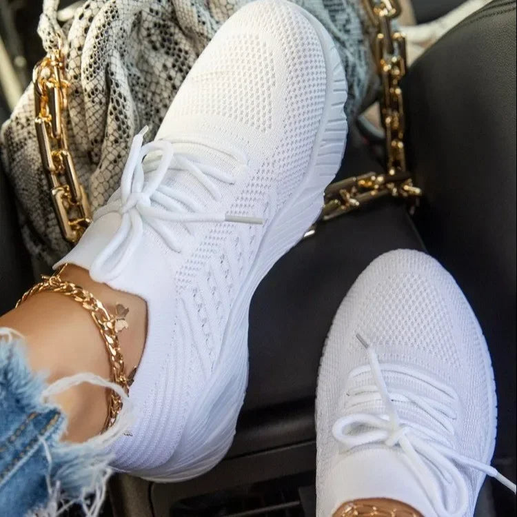 Women's Lightweight Breathable Sneakers for Everyday Comfort and Versatility