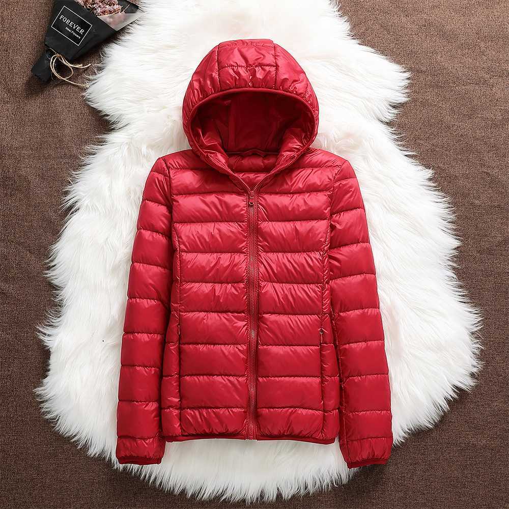 Women's Lightweight Hooded Puffer Jacket