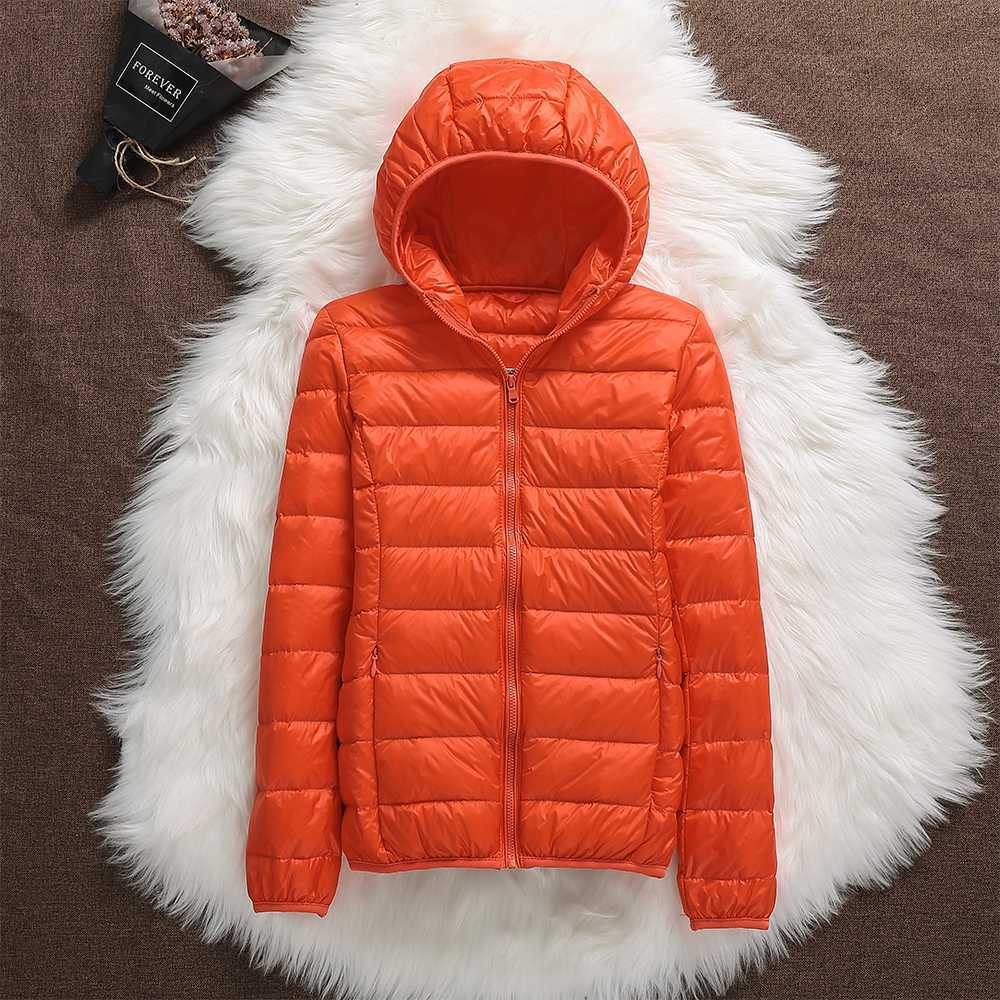 Women's Lightweight Hooded Puffer Jacket