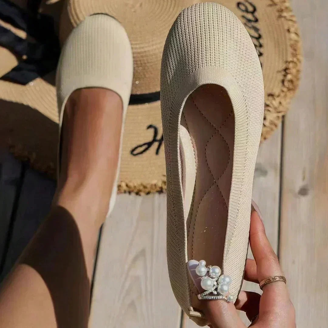 Women's Orthopedic Ballet Flats with Comfort Sole and Classic Design