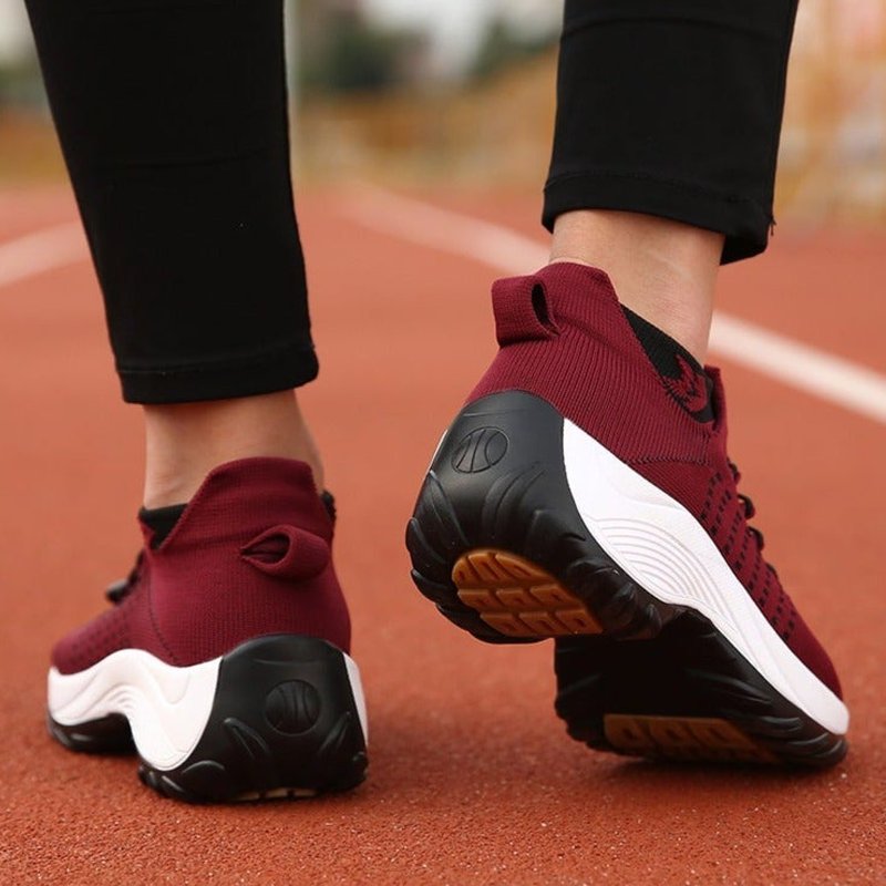 Women's Orthopedic Cushioned Lace-Up Platform Sneakers
