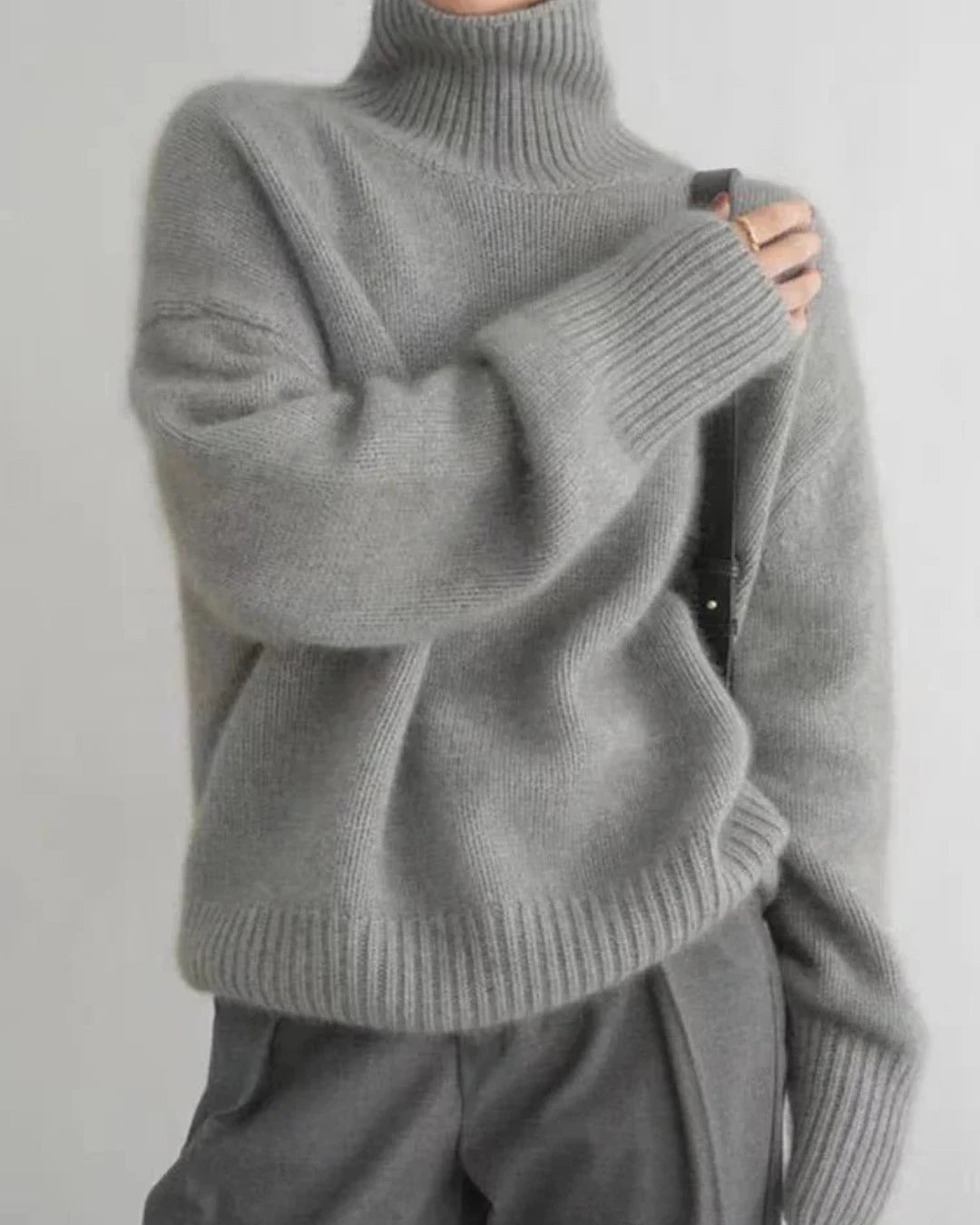 Women's Oversized Turtleneck Sweater