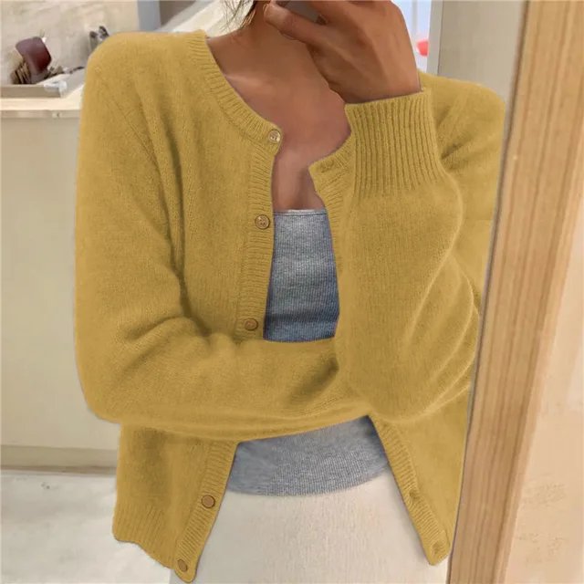 Women's Relaxed Fit Cropped Button-Front Cardigan
