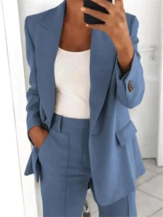 Women's Relaxed-Fit Suit Set