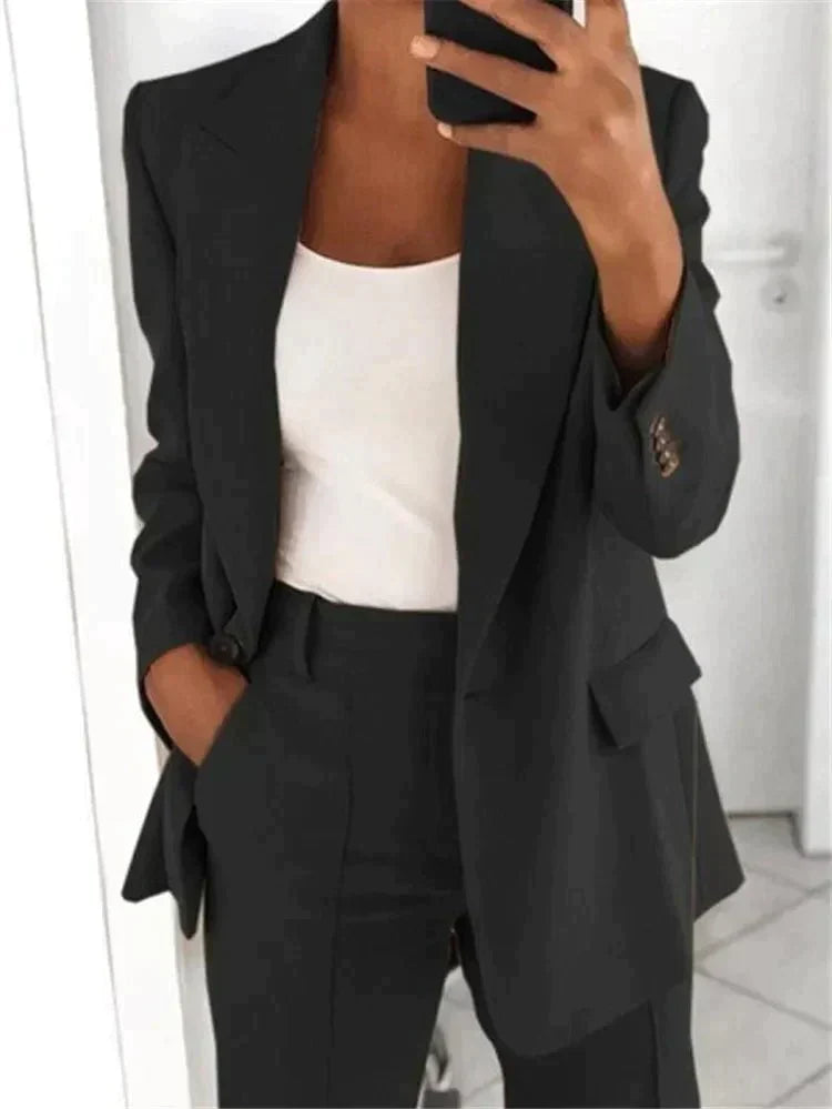 Women's Relaxed-Fit Suit Set