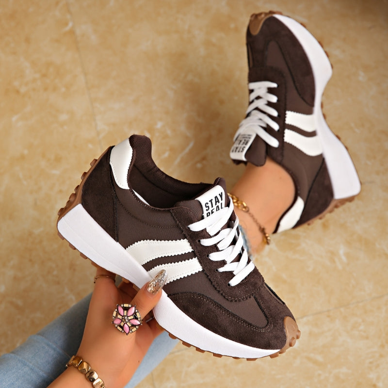 Women's Retro Lace-Up Platform Sneakers with Arch Support and Chunky Sole in White