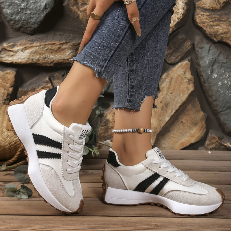 Women's Retro Lace-Up Platform Sneakers with Arch Support and Chunky Sole in White