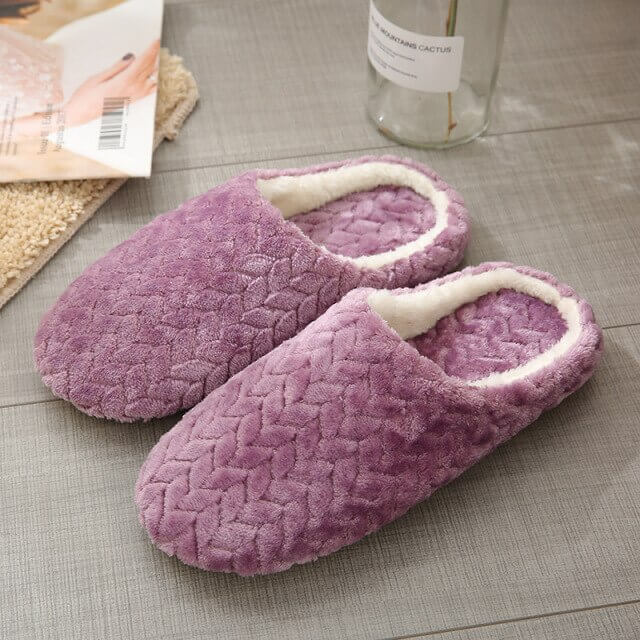 Women's Slippers with Fluffy and Non-Slip Sole